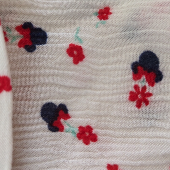 XS Lauren Conrad Disney no sleeve blouse - Picture 7 of 7